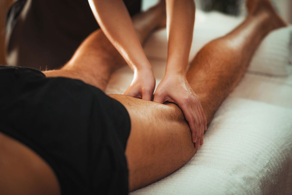Massage am Bein
